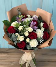 Букет цветов из:  Розы и Альстромерии #REPLACE_PRED# Казани