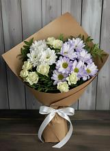 Букет цветов из:  Хризантемы и Розы в Казани