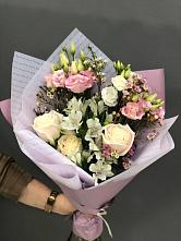 Букет цветов из:  Альстромерии, Розы и Лизиантусы #REPLACE_PRED# Казани