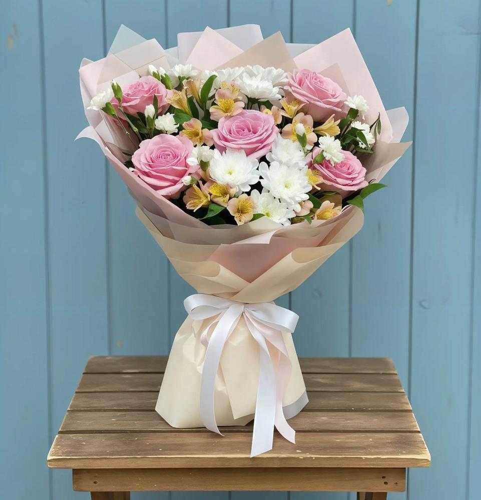 Букет французская меренга в Казани Букет цветов из: Гвоздики, Орхидеи и Розы в Казани